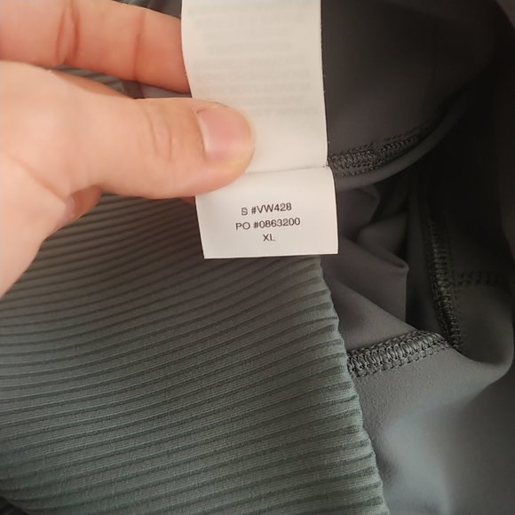 Vuori Women's Rib Studio Leggings Pant Size XL Blue Inseam 25" EUC - Picture 7 of 7